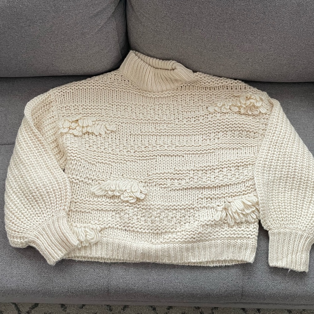 Universal Thread cozy sweater